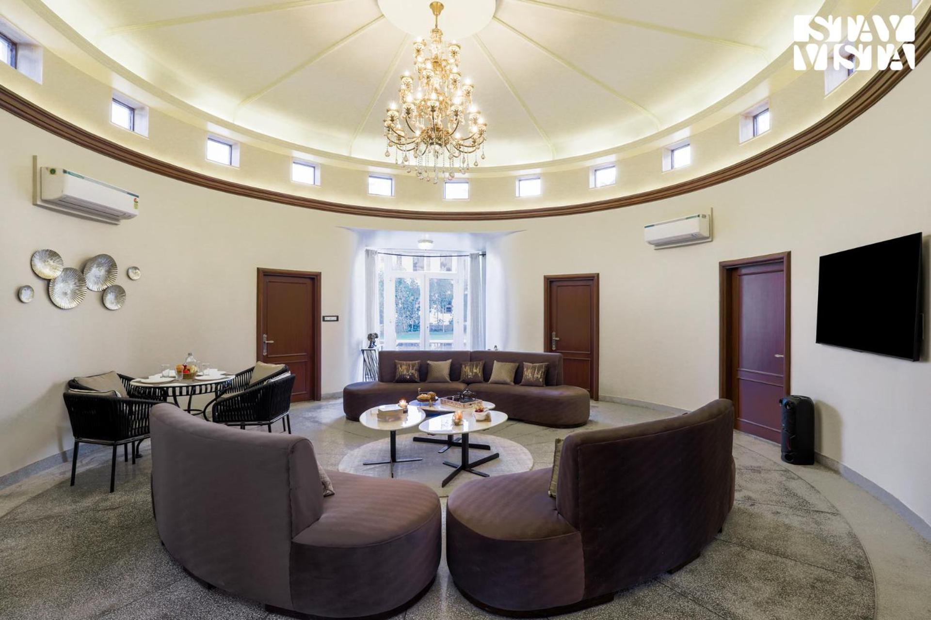 Stayvista'S Mystic Castle With Terrace, Swimming Pool, Lawn With Gazebo Jaipur Extérieur photo